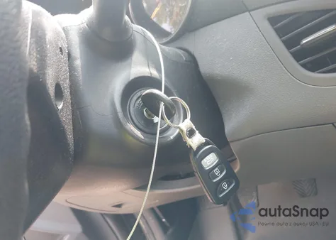 2013 Hyundai Elantra Gls from USA, damaged, VIN 5NPDH4AE9DH336959